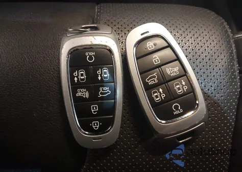 2022 Hyundai Santa Fe Plug-In Hybrid Limited z USA, uszkodzony, nr VIN KM8S7DA21NU018966